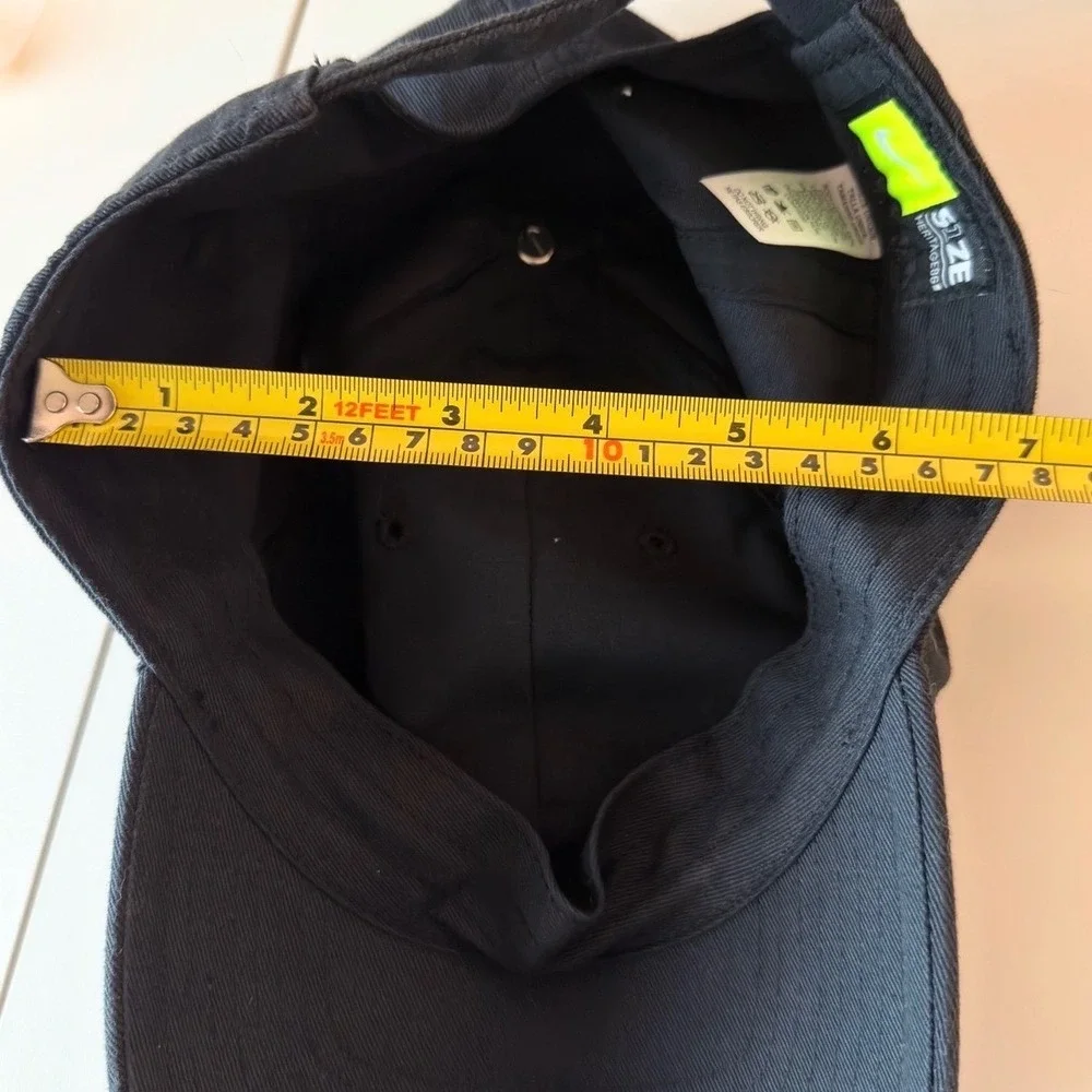 Nike Heritage 86 Black Baseball Cap One Size Logo Casual Adjustable Activewear
